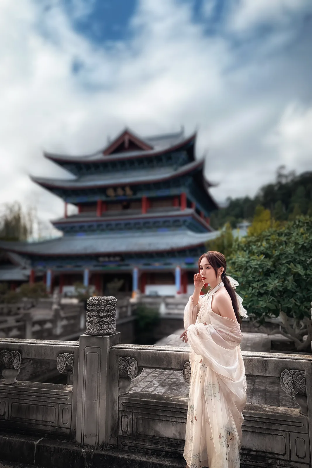 Đặt nhân vật vào điểm nhìn rõ — khung đã chọn
